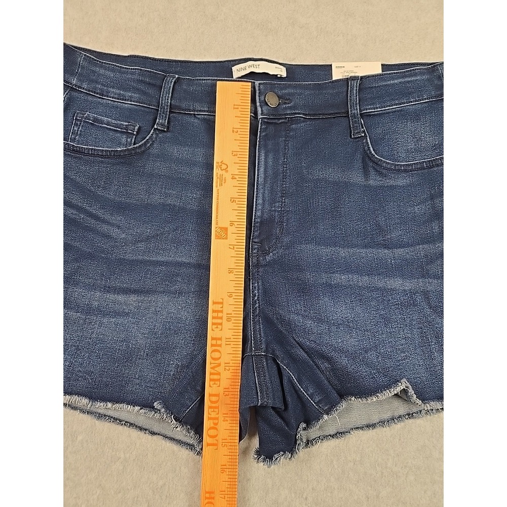 Nine West Womens Size 14 Denim Cut Off Jean Shorts Dark Blue NWT - Picture 6 of 8